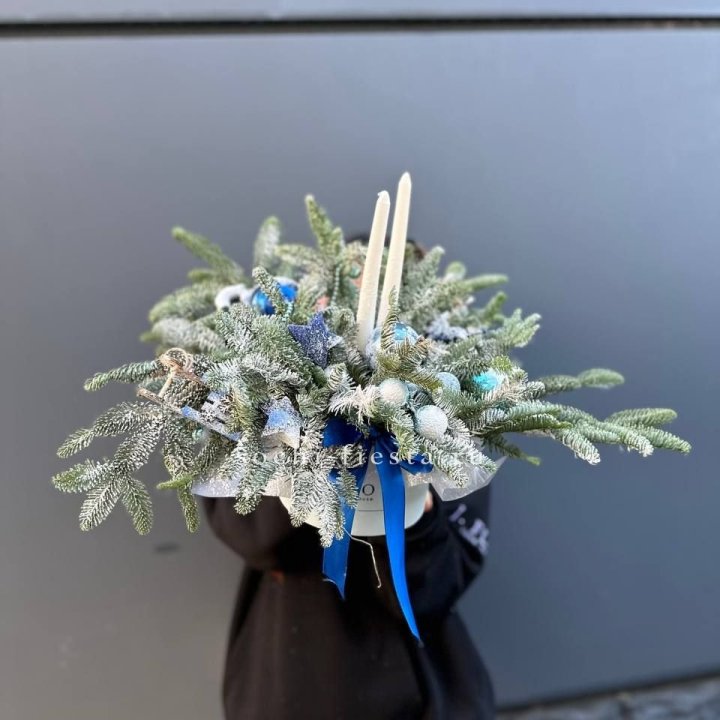 Новогодняя композиция в коробке  в Набережных Челнах