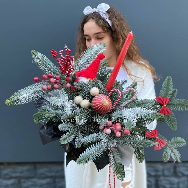 Композиция в бокале красная в Набережных Челнах