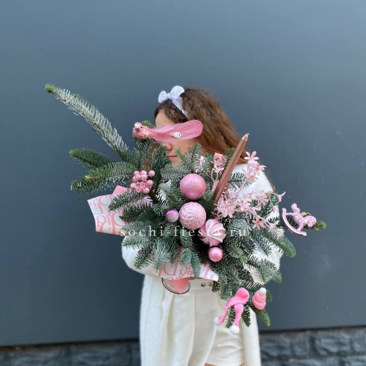 Композиция бокал розовый в Набережных Челнах