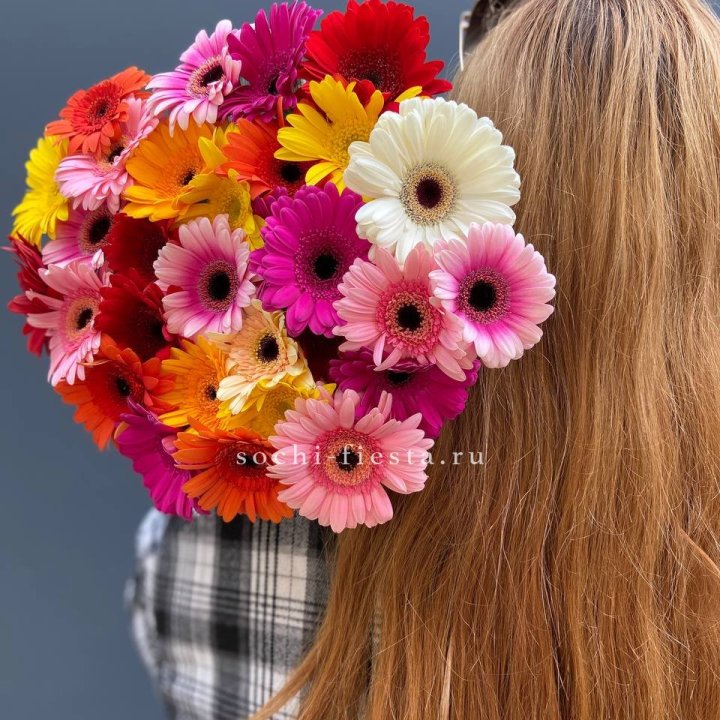 Охапка гербер  в Набережных Челнах