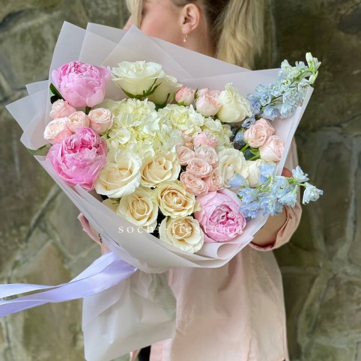 Букет с пионами "Богема" в Набережных Челнах