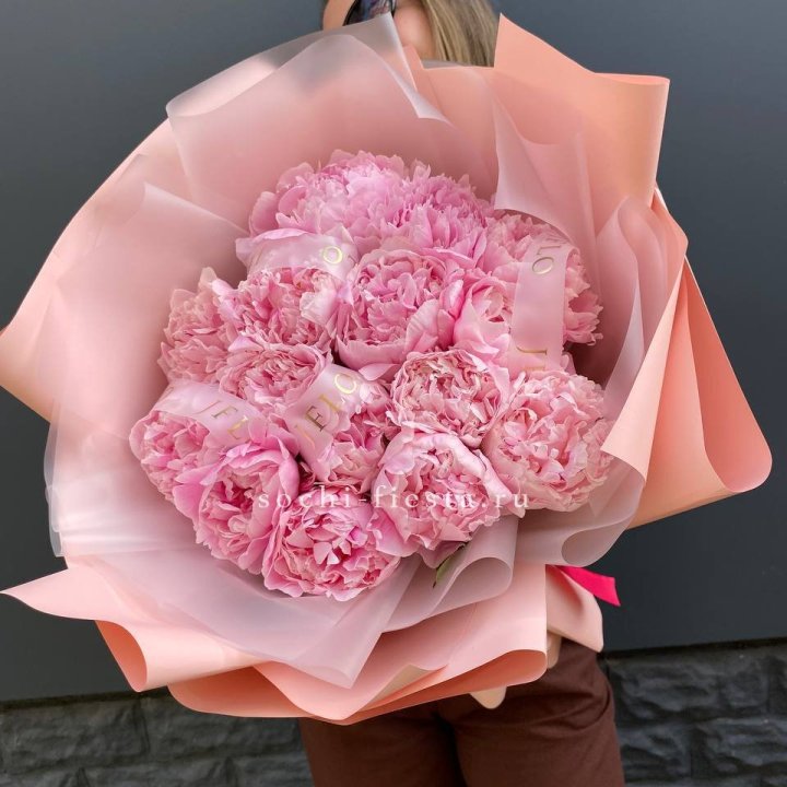 15 пионов "Монинг" в Набережных Челнах