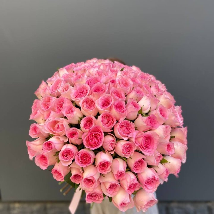 101 розовая роза в Набережных Челнах