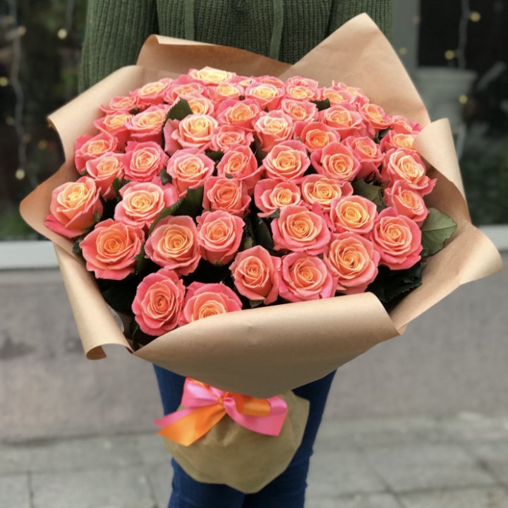55 роз мисс пигги в Набережных Челнах