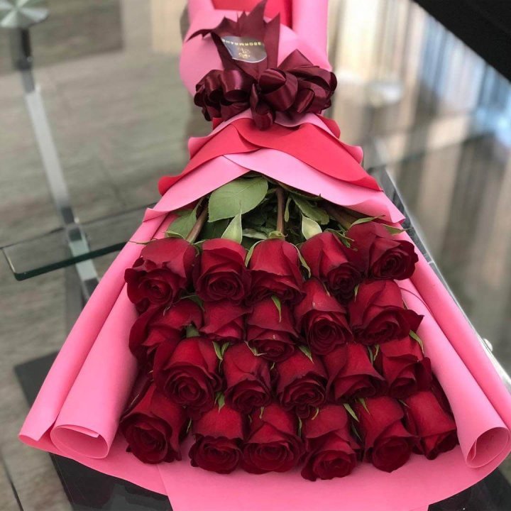 21 красная роза "Элеганс" в Набережных Челнах