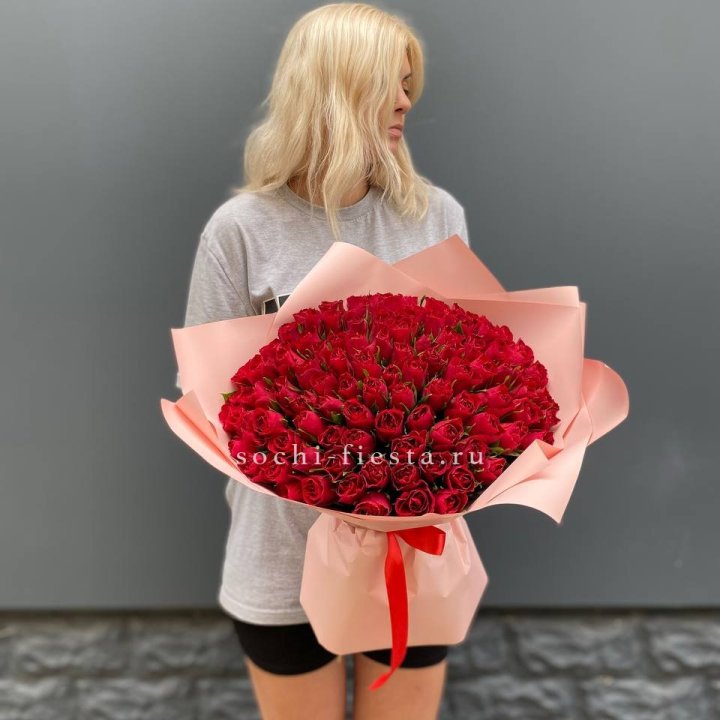 101  красная кенийская роза  с доставкой в Набережных Челнах