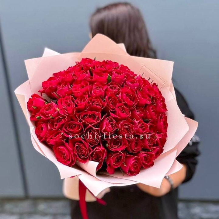 55 кенийских роз в Набережных Челнах