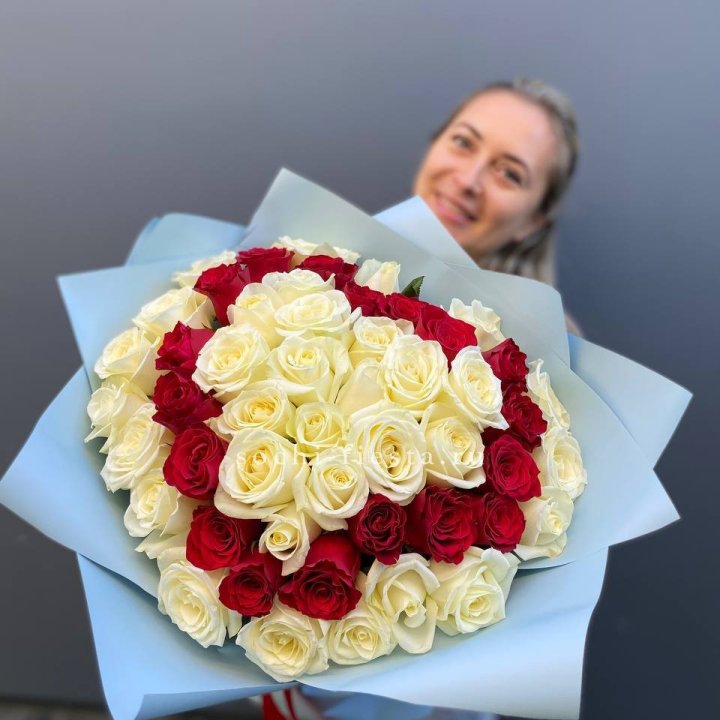 51 роза "Сердце" в Набережных Челнах