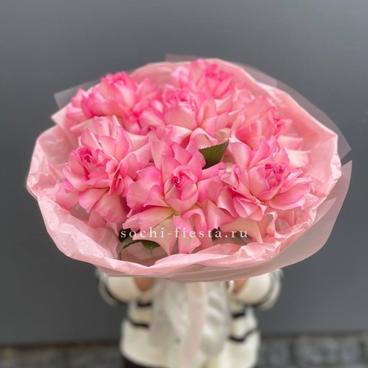 7 Роз Мандала с доставкой в Набережных Челнах