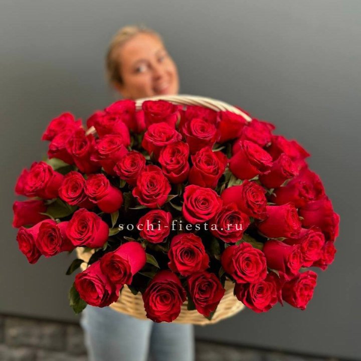 101 красная роза в корзине   в Набережных Челнах