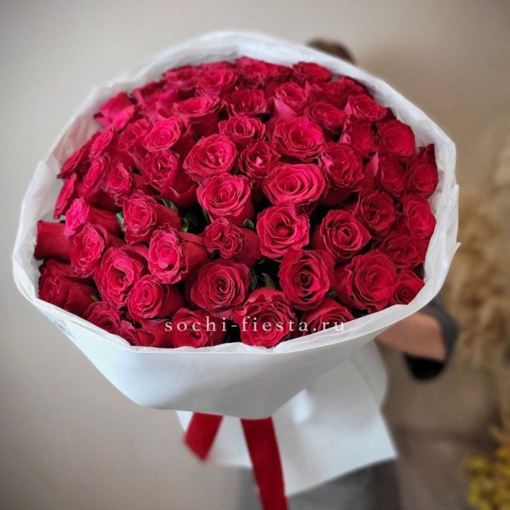 65 красных роз вайт в Набережных Челнах
