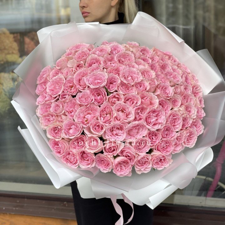 101 нежно-розовая роза в Набережных Челнах