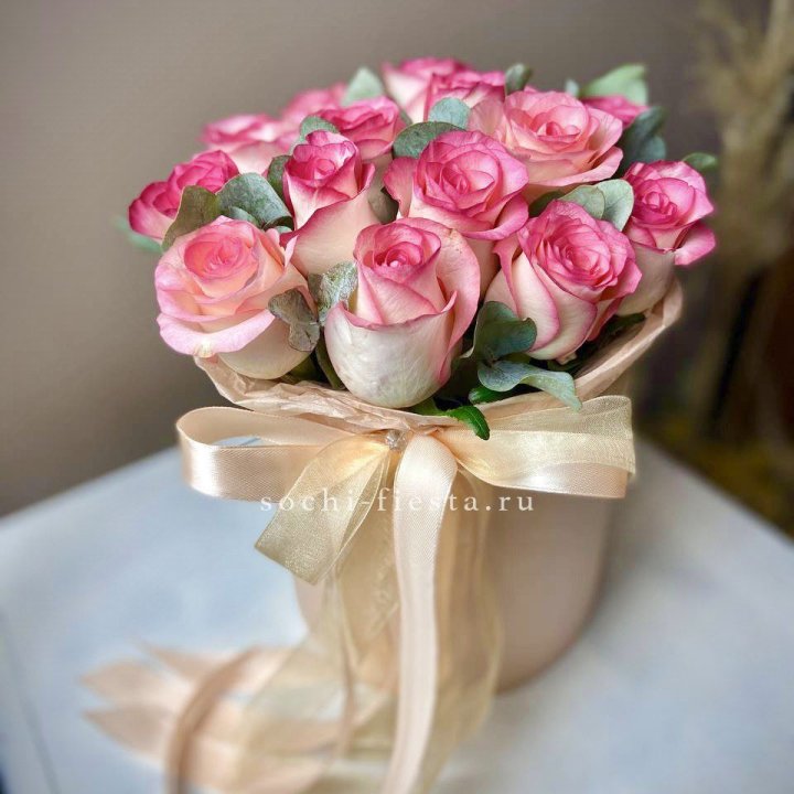 19 Роз Джумилия в коробке в Набережных Челнах