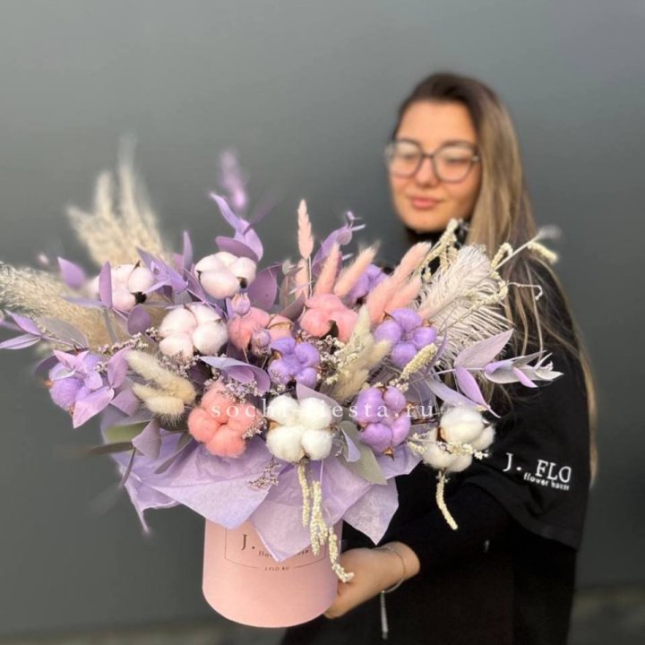 Авторский бокс с сухоцветами №4 в Набережных Челнах