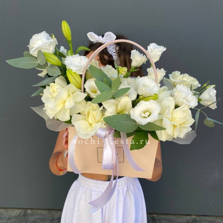 Сумочка цветов "Матина" в Набережных Челнах