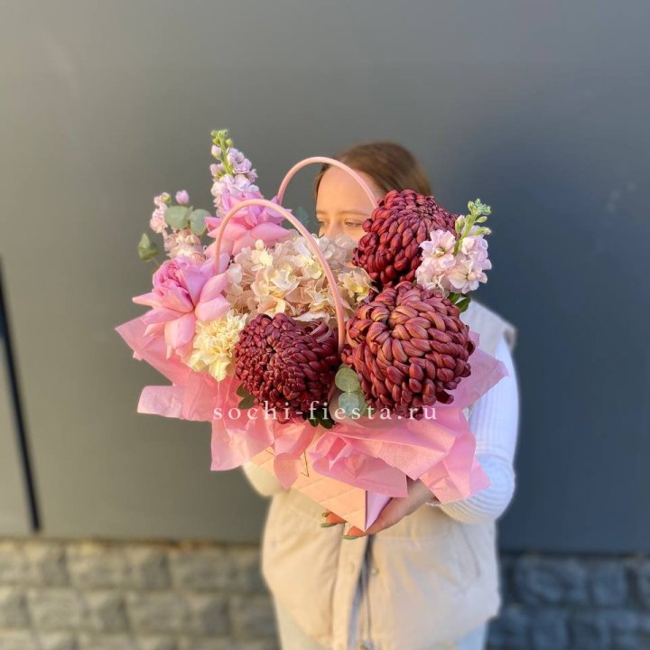 Сумочка нежная с бигуди в Набережных Челнах