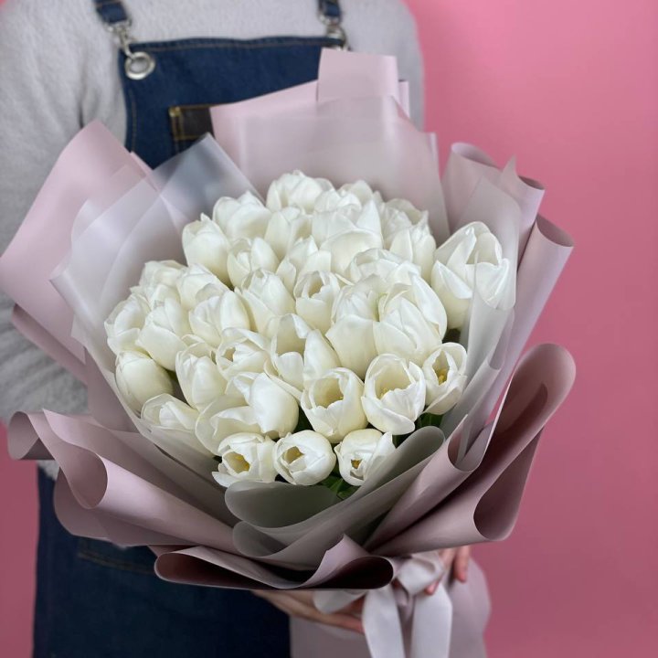 Букет белых тюльпанов "Пур-пур" в Набережных Челнах